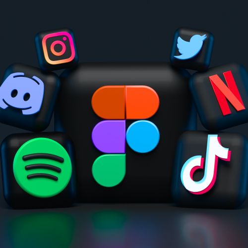 Comment booster son entreprise grâce aux réseaux sociaux?